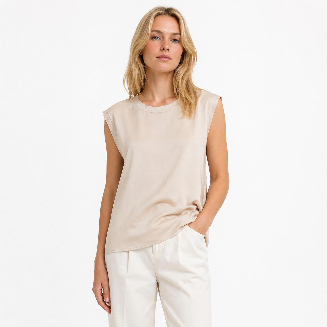 Silke Singlet til Dame – 100% Ren Silke & Elegant Satinfinish – Svart