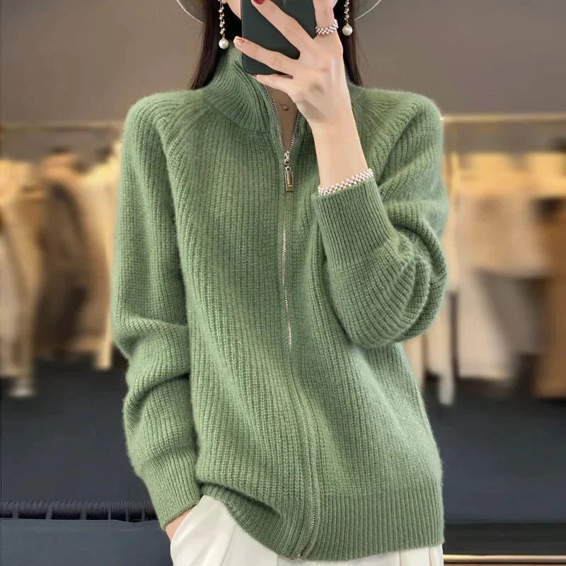 Strikket ull-cardigan