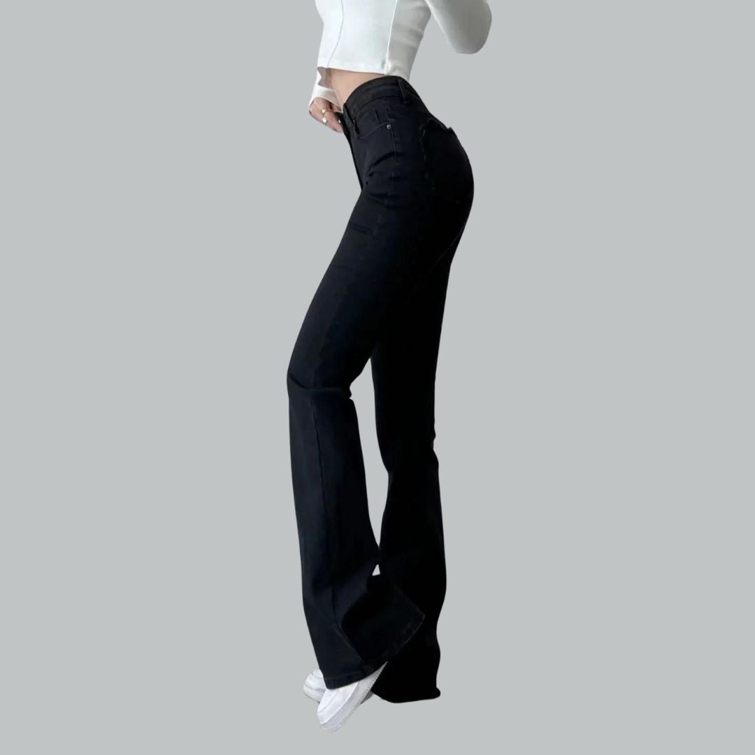 Jeans med høy midje og hjertefrynser