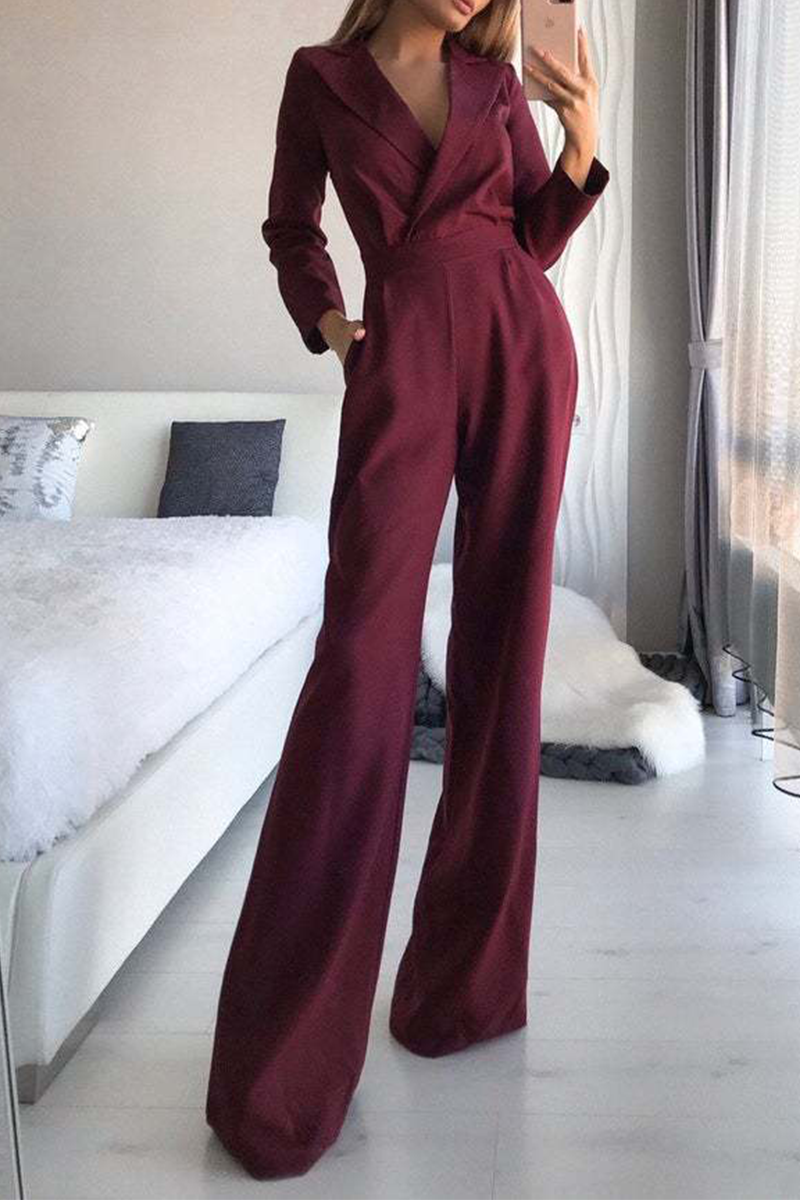 Rett jumpsuit med nedslagbar krage
