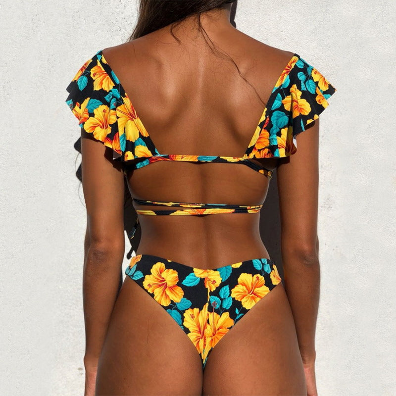 Kort, bølget bikini