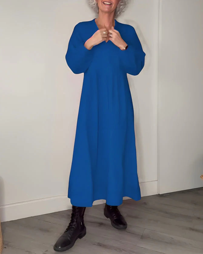 Lang kjole med V-hals