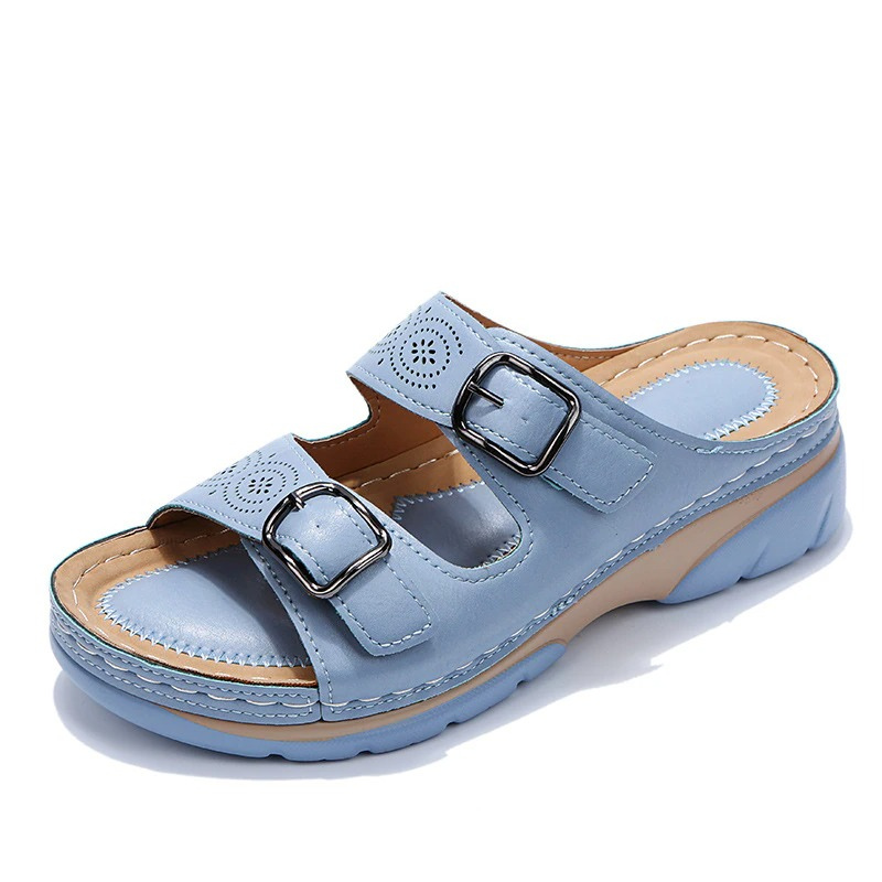 Komfortable sandaler med kilehæl