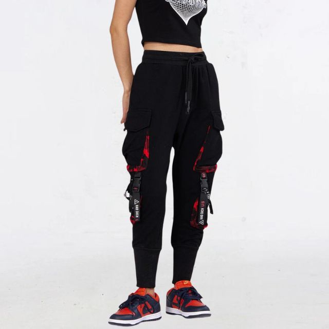 Joggebukse i streetwear-stil med stropper