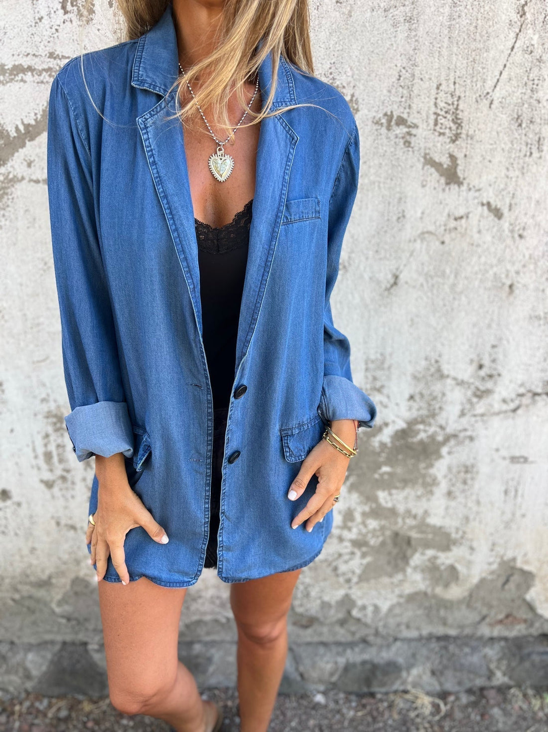 Elegant casual jakke i denim