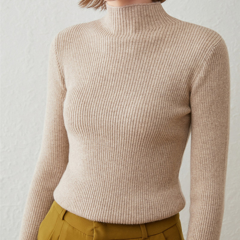 Komfortabel Lotus Turtleneck