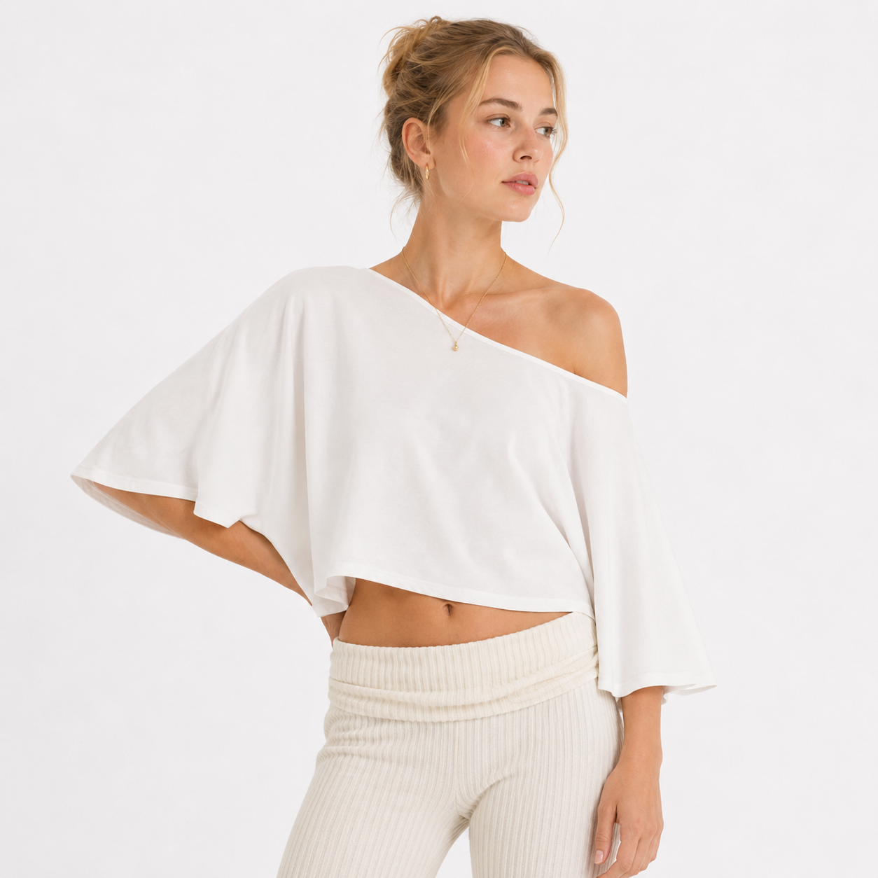 Crop Topp i 100 % Bomull til Dame – Løs Passform med Bred Utringning – 3 Beige