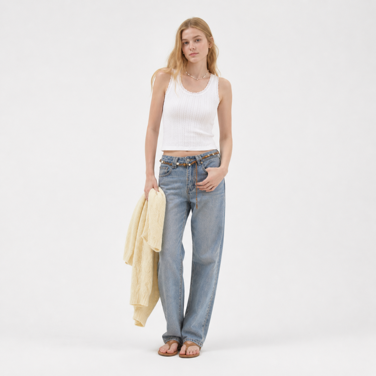 Hvit Camisole til Dame – Blondedetaljer & Elegant Sommerstil – Hvit Camisole