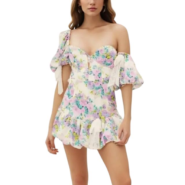 Skulderfri playsuit med blondekant og blomstermønster
