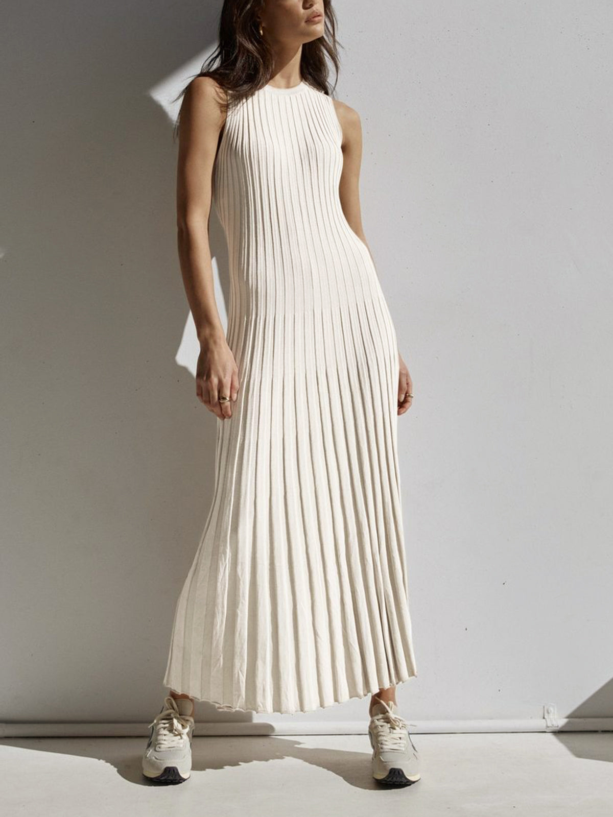 Elegant hvit kjole