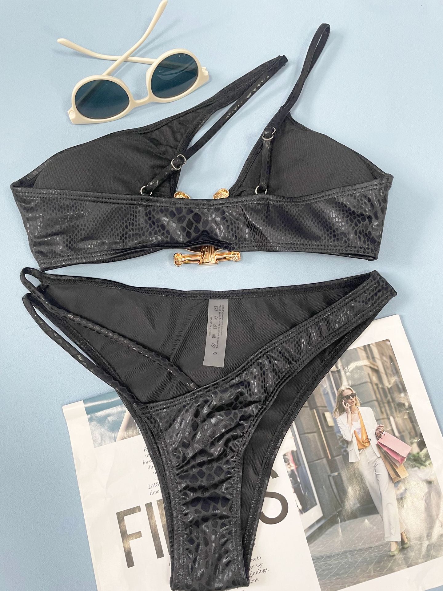 Badedraktbikini med slangemønster