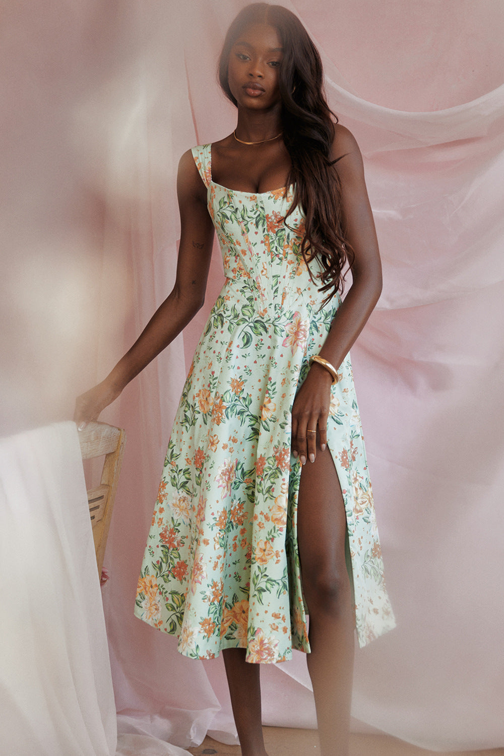 Bella Floral Midi Kjole