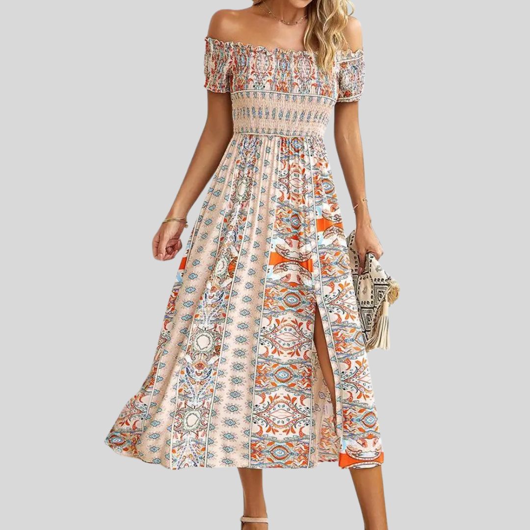 Maxikjole med boho og volang uten skuldre