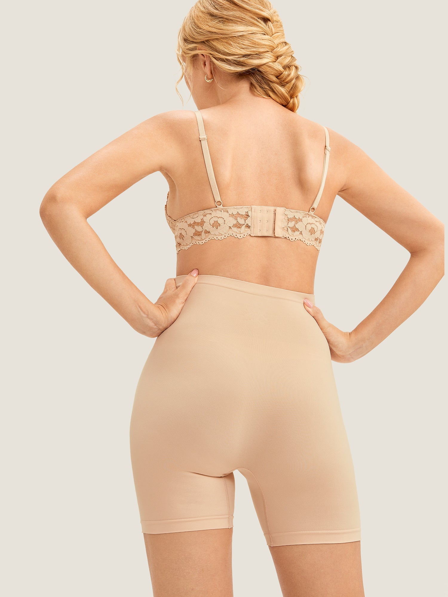 Gravidshorts med høyt liv – sømløse shapewear-shorts for gravide