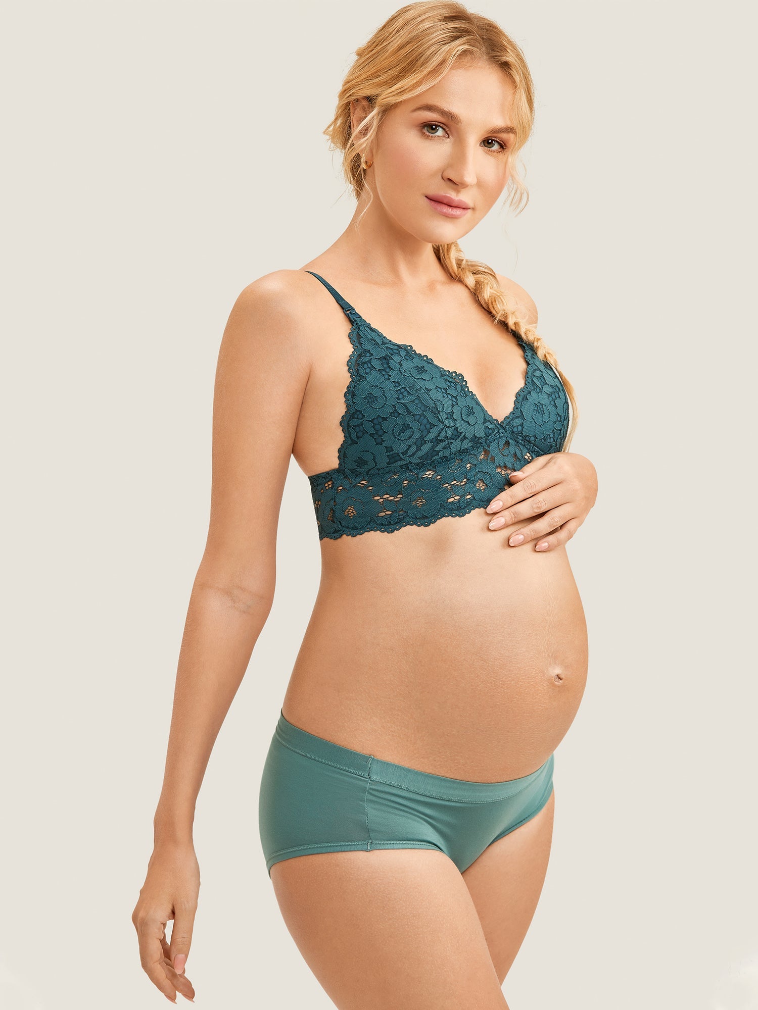 Ammebralette i blonde med dyp V-hals – amme-BH uten bøyle