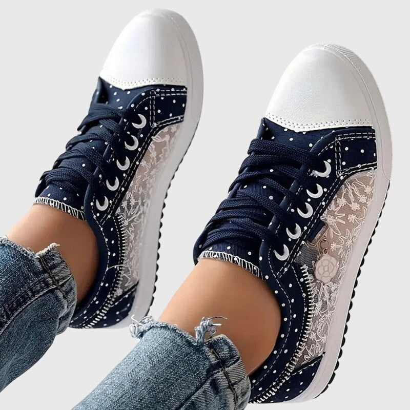 Dottie | Pustende sneakers i lerret med prikkemønster og snøring