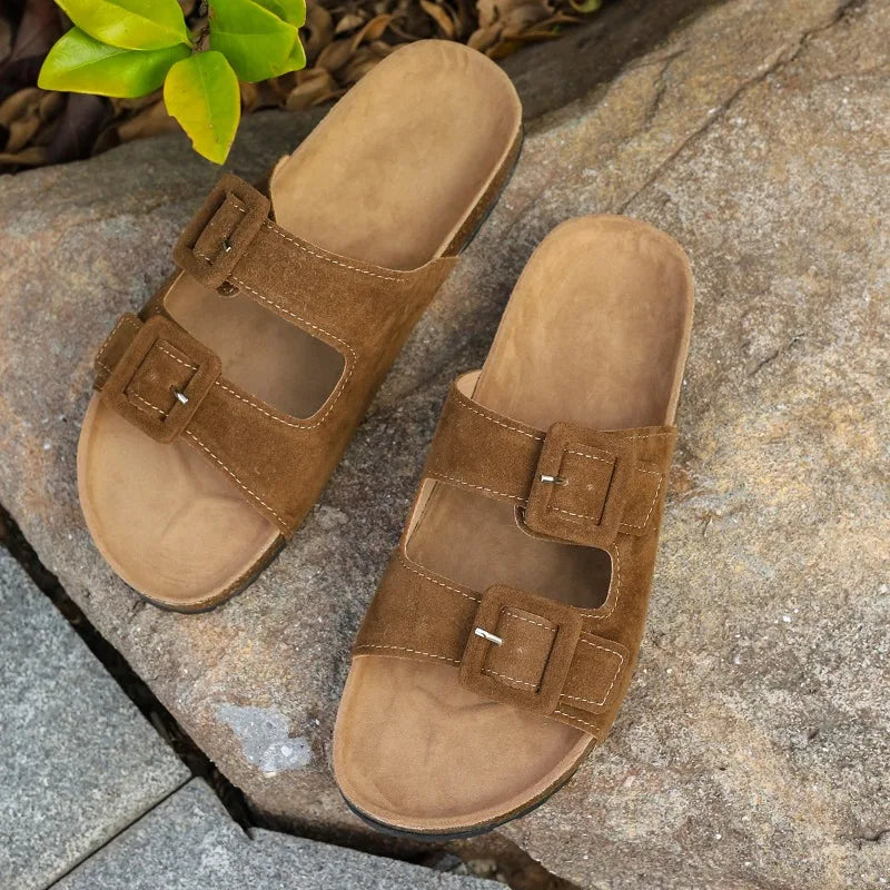 Fasjonable, sklisikre flip-flops for strand og friluftsliv