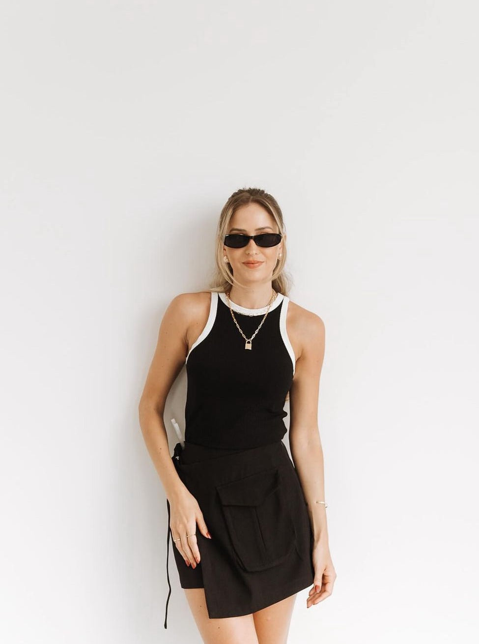 La Riviera Kontrast Trim Tank Top