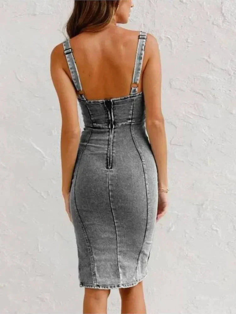 Justerbar stroppeløs denimkjole
