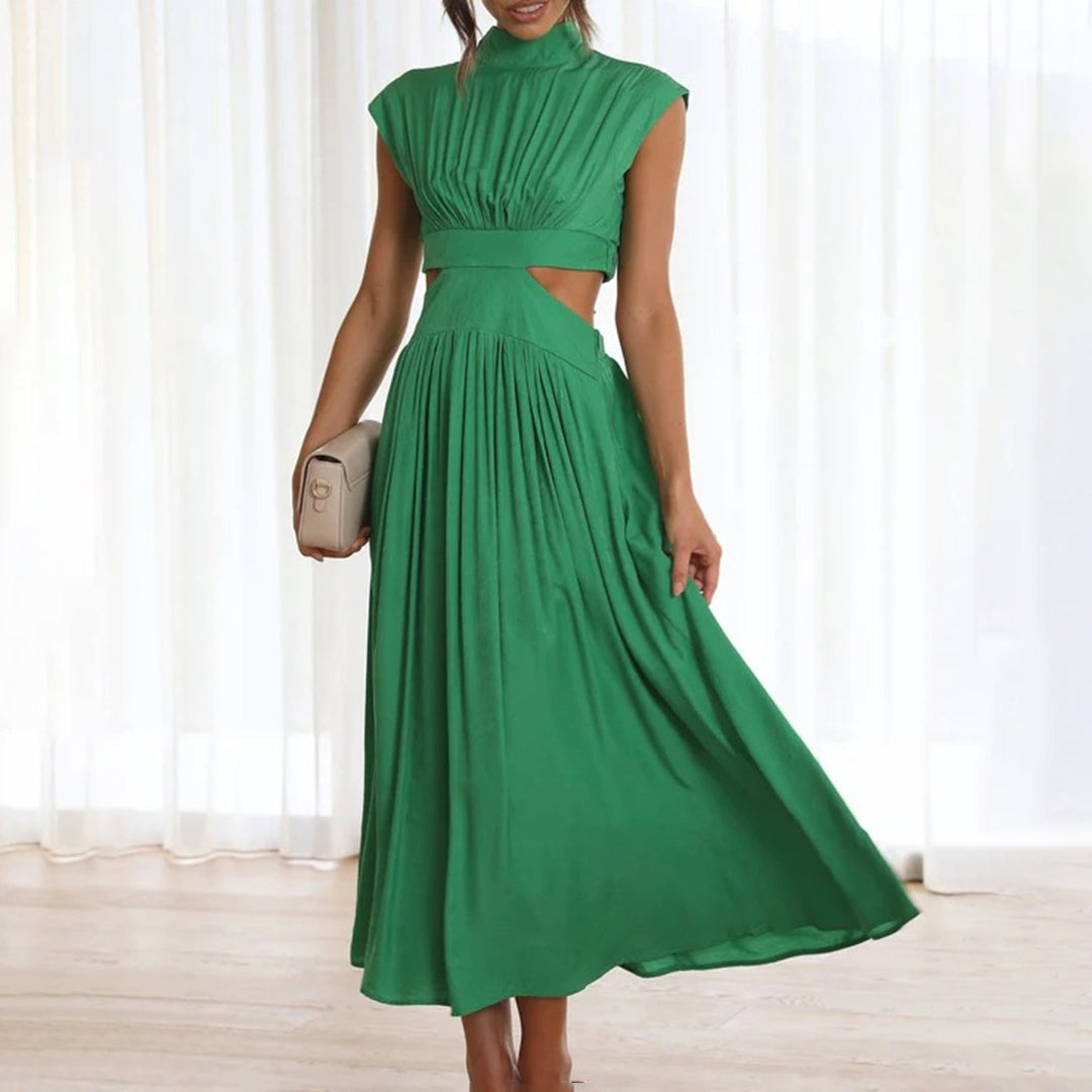Elegant ermeløs kjole