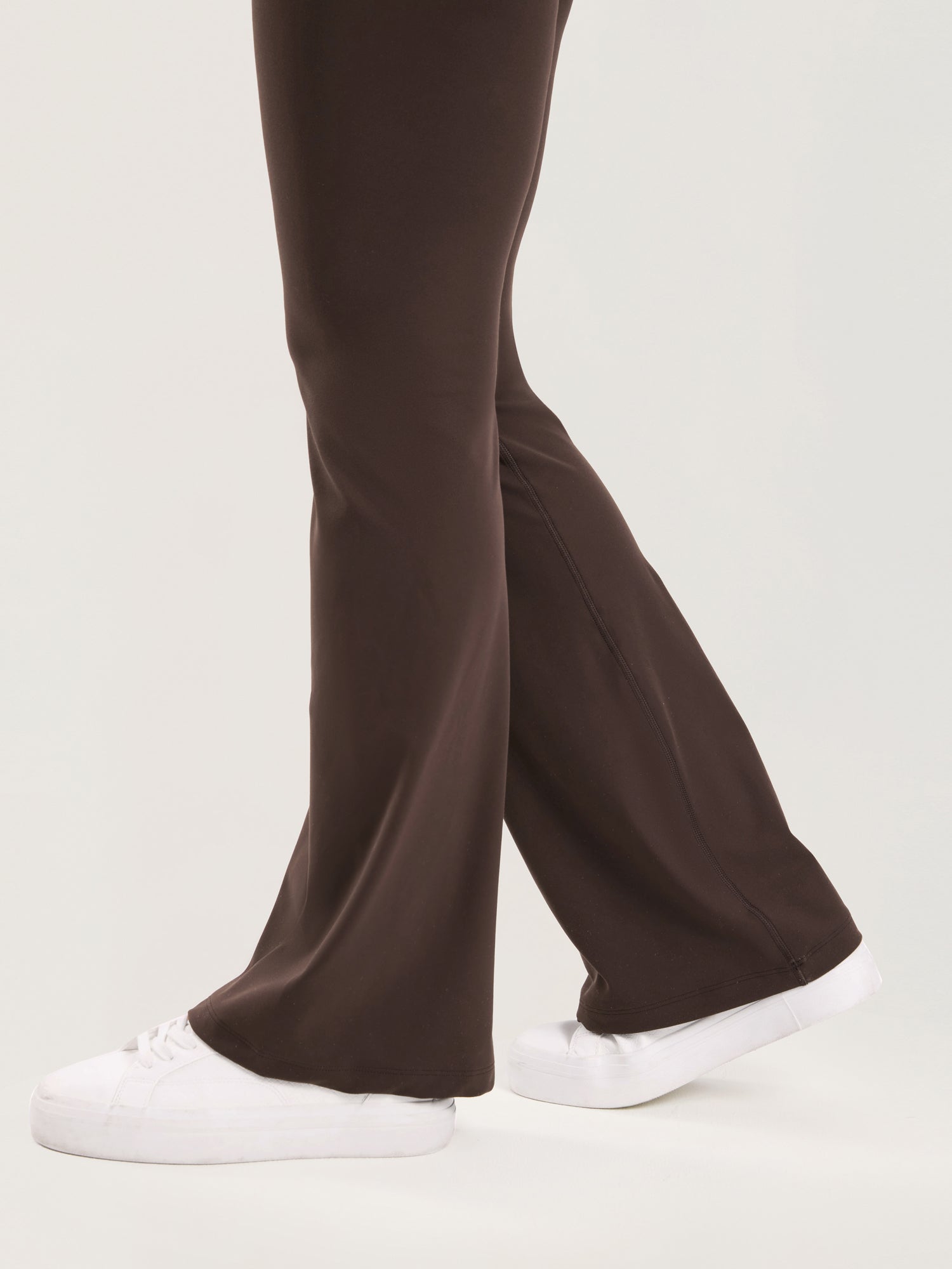 Utsvingte gravidtights uten søm foran – Natrelax® flare leggings, 80 cm