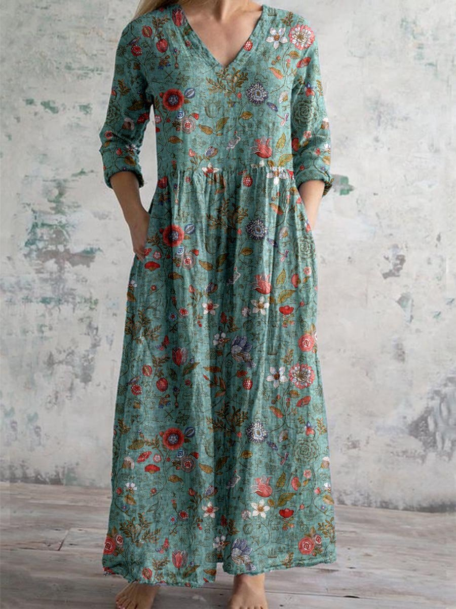 Meadow | Bohemsk maxikjole i bomull med blomster, V-hals og lommer – S