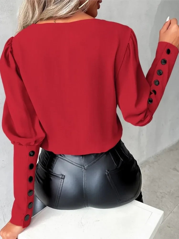 Elegant bluse med V-utringning