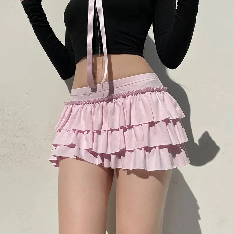 Shorts med volang og sløyfedetaljer i sateng