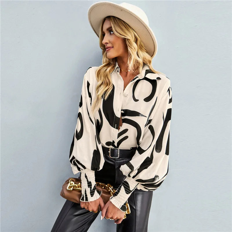 Elegant bluse med knute foran