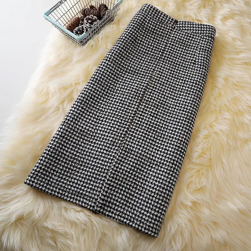 Klassisk blyantskjørt med houndstooth-mønster