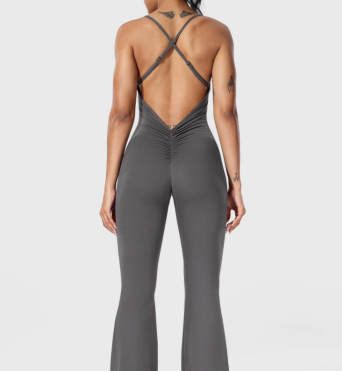 Bodycon rompers med lange flare-bukser, kryssende rygg og åpen rygg
