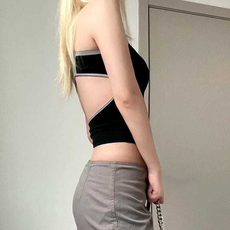 Sporty crop top med høy krage