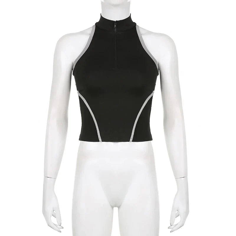 Sporty crop top med høy krage