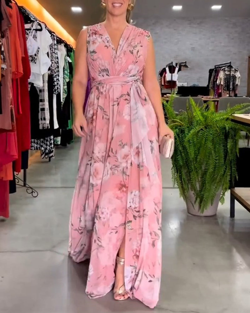 Seraphine | Ermeløs maxikjole i chiffon med blomstermønster og V-hals