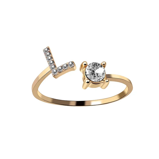 Personlig initialring med solitær diamant