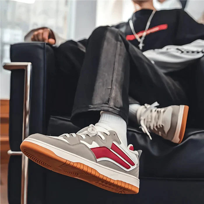 Retro joggesko med lav topp og kontrastfargede detaljer