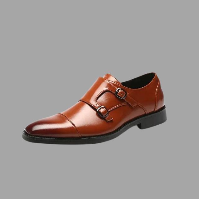 Elegante skinnsko med munkestropper