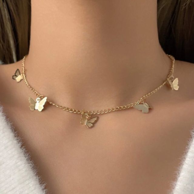 Boho choker med sommerfugl-anheng