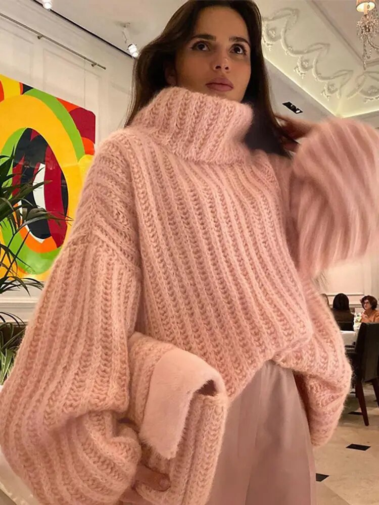 Heklet pullover med lange ermer