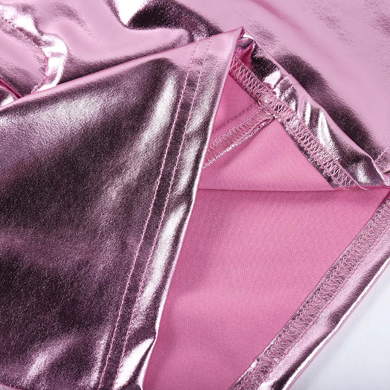 Lysende miniskjørt i metallic-look
