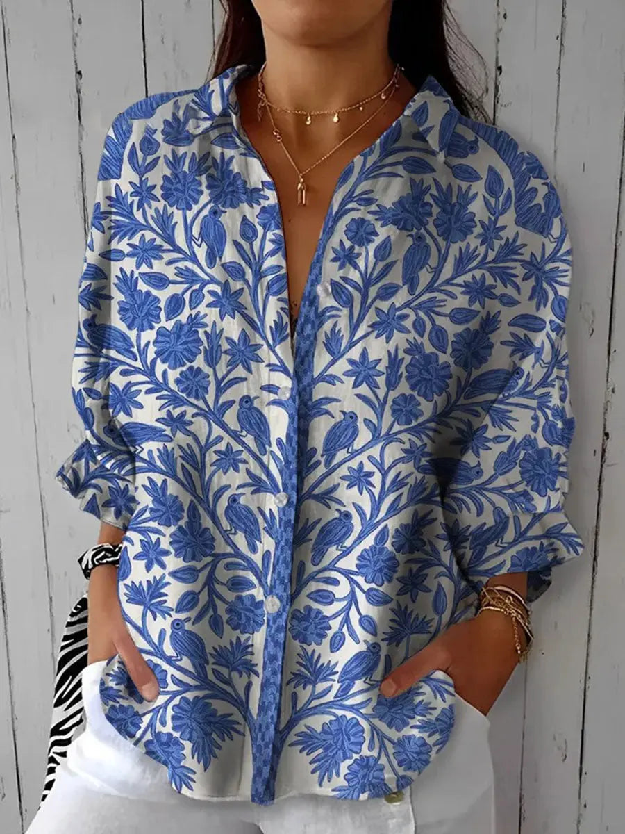 Klaerigo | Bluse med blå hage – Flerfarget