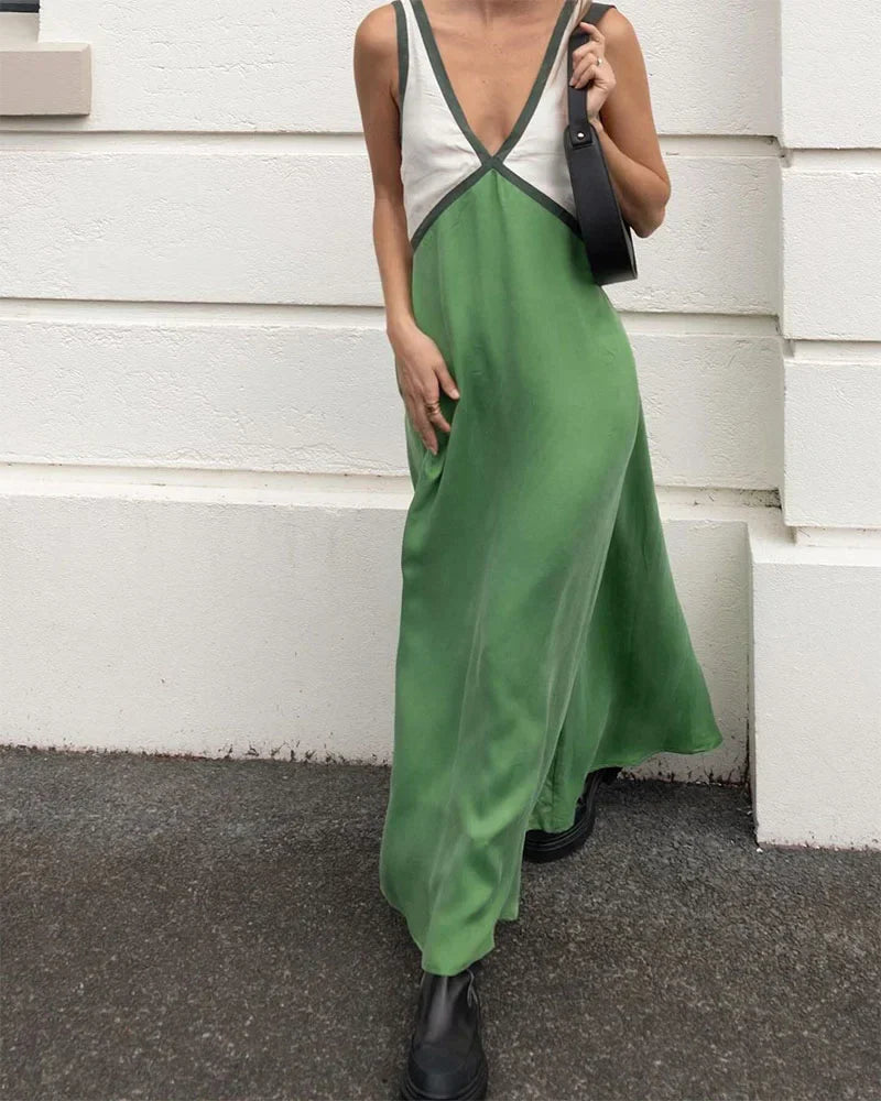 Rixt | Elegant Chic kjole med V-hals