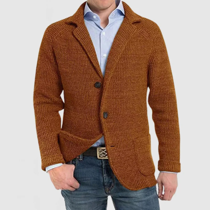 Elegant jakke med lang erme og lomme med revers for menn