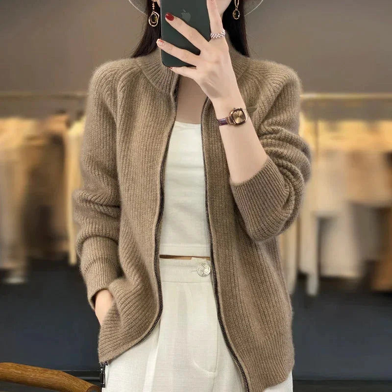 Strikket ull-cardigan