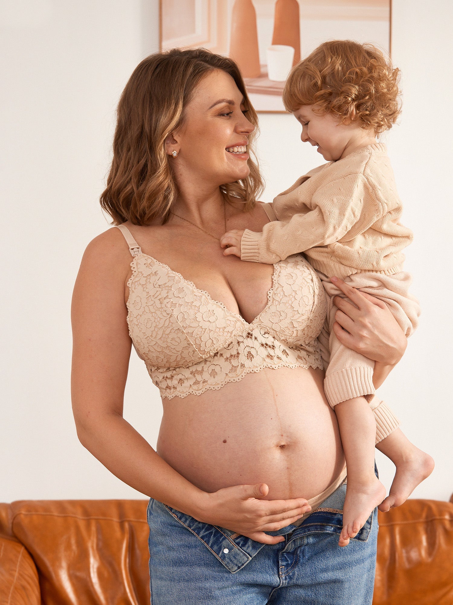 Ammebh i blonde med dyp V-hals – ammebralette uten bøyle