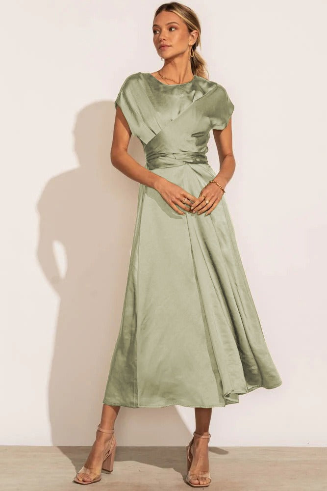 Elegant midikjole
