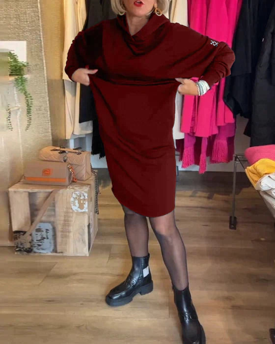 Elena - Kjole med hette