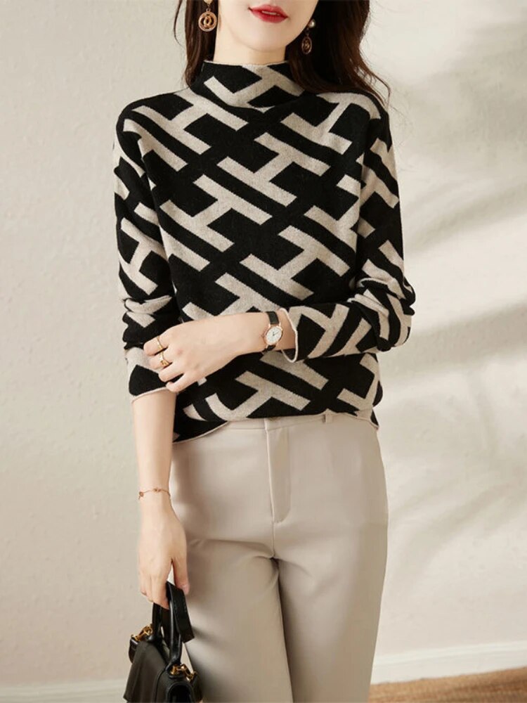 Ribbet genser med turtleneck