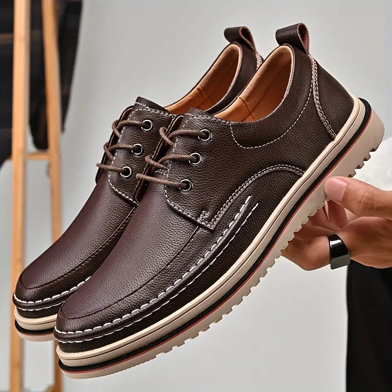 Elegante derbysko for menn "GentleStride"