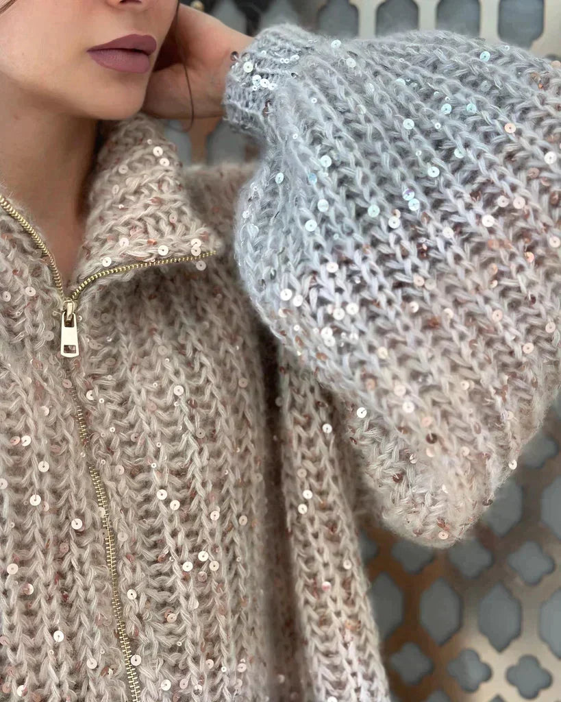 Selina - Den elegante, glitrende cardigangenseren med glitter på siden